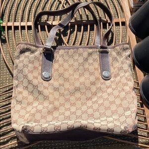 Gucci Beige and Brown Signature Tote